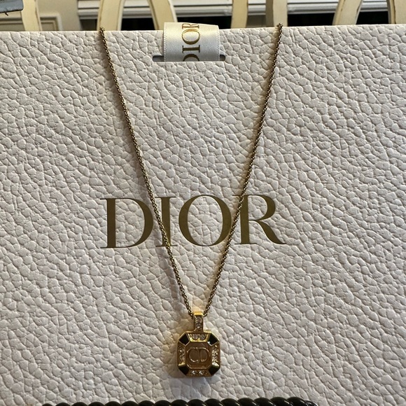 Christian Dior CD monogram necklace - Picture 4 of 15